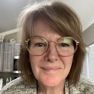 Meet your Posher, Lee-ann